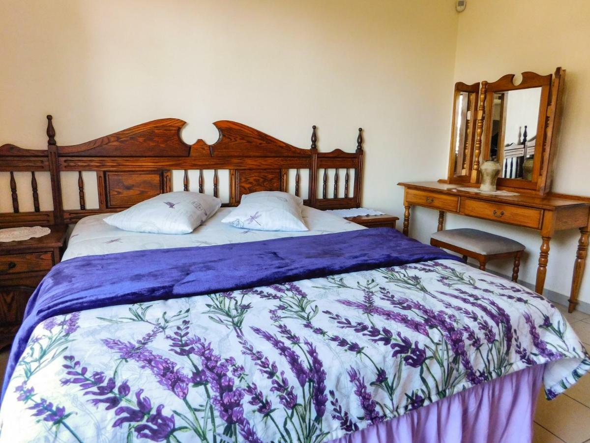 Mama Mia Cottages Oslo Beach Port Shepstone Exterior photo